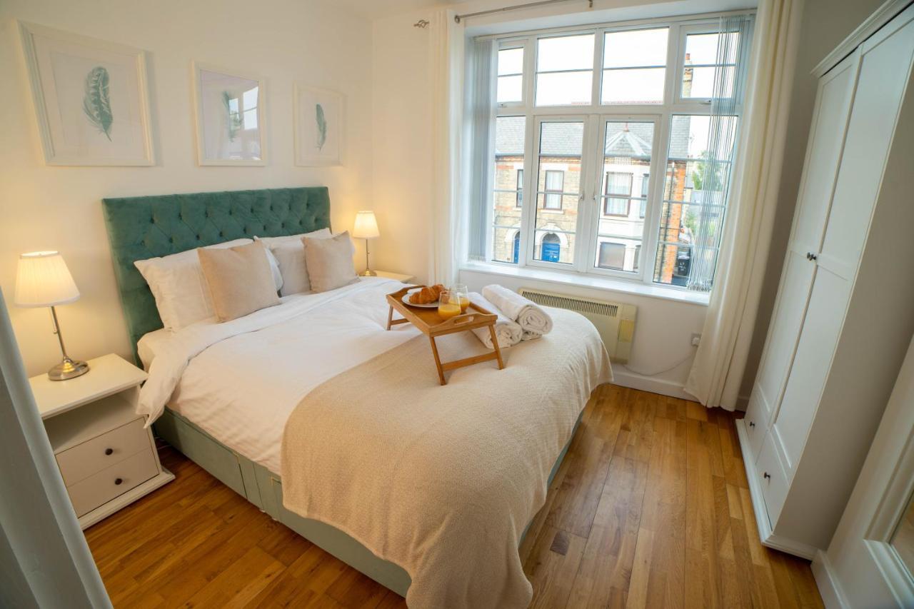 Vibrant City Centre - King Bed, Entire Apartment CBG Exteriör bild